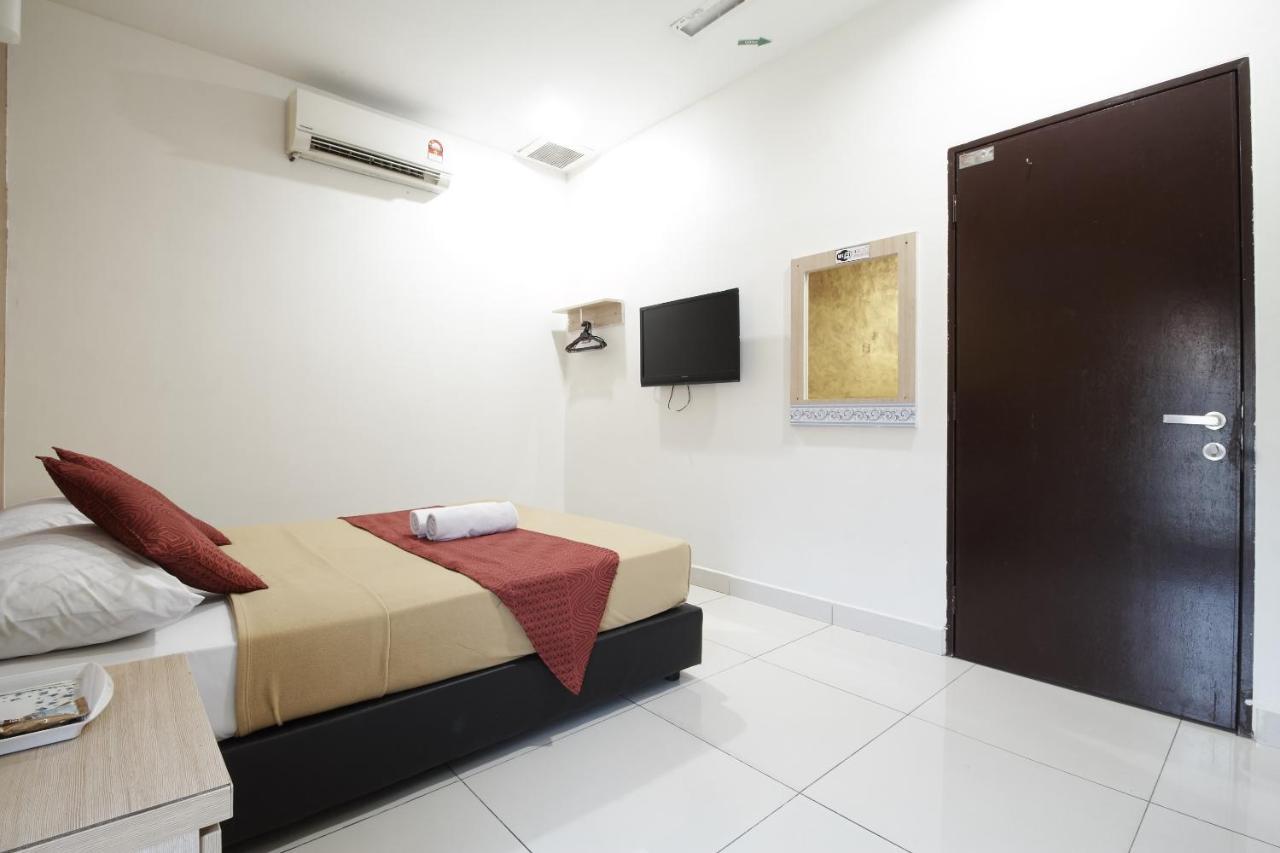 Coop Hotel Putrajaya & Cyberjaya Kampung Dengkil Exterior foto